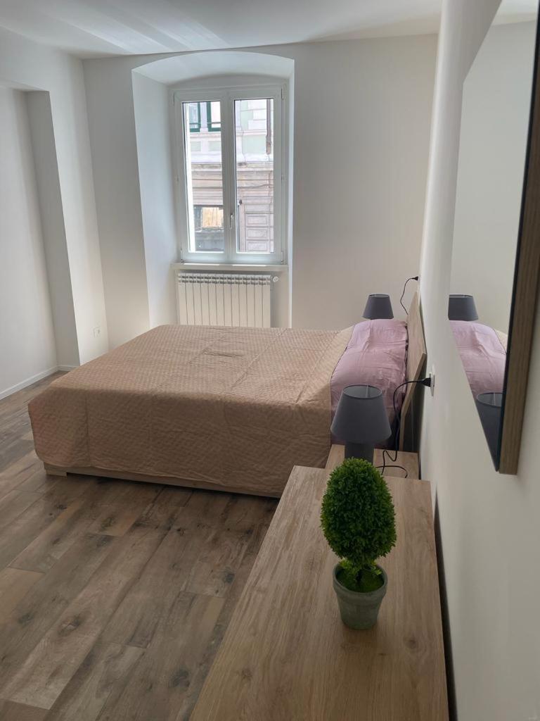 Casa Vacanze Ginevra 1 Trieste Bagian luar foto